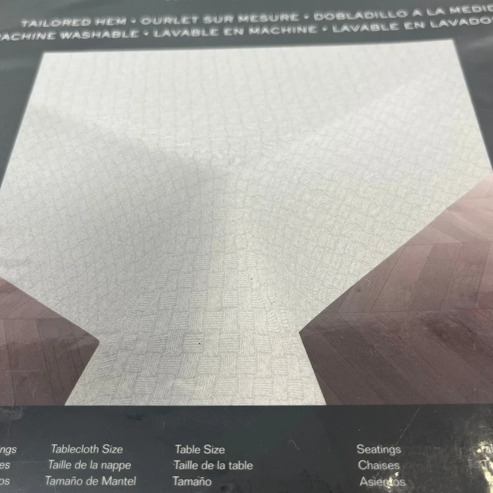 LAUREN Ralph Lauren Tablecloth 60 x 84 Herringbone Basketweave Pattern White New